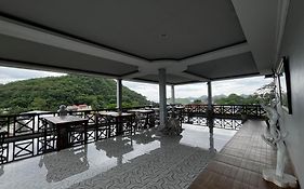 Sunrise Hotel Labuan Bajo